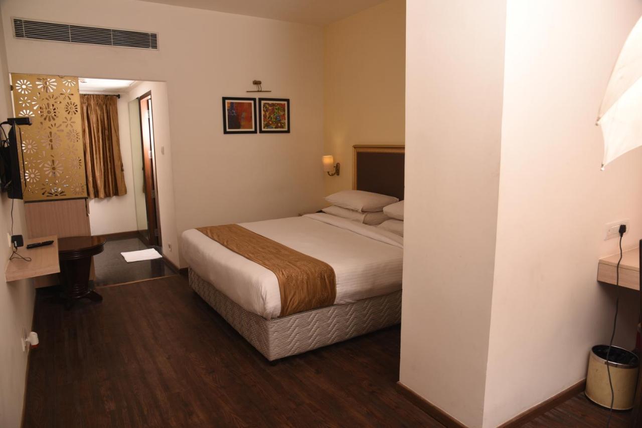 Hotel Sabareesh Park Madurai Extérieur photo