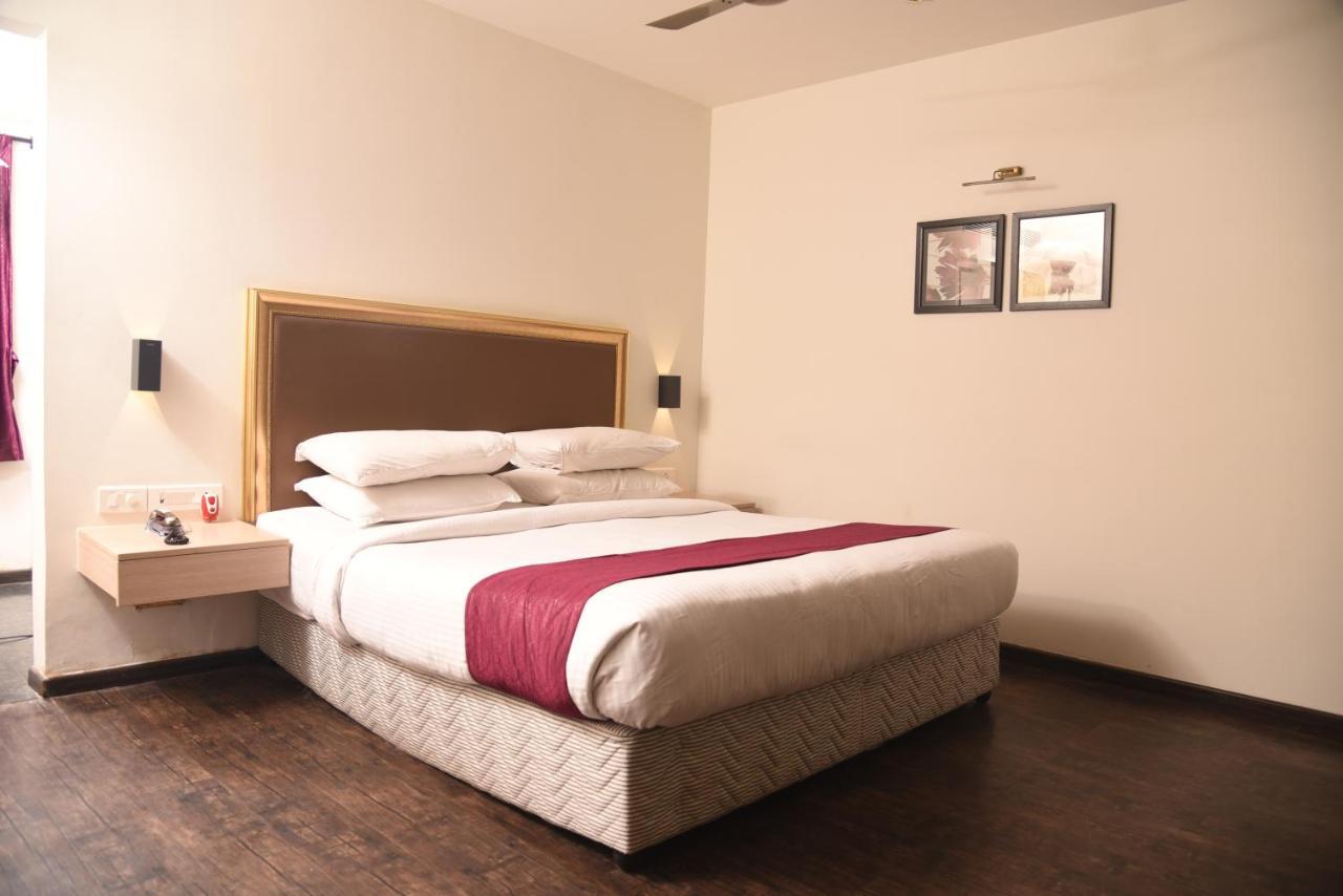 Hotel Sabareesh Park Madurai Extérieur photo