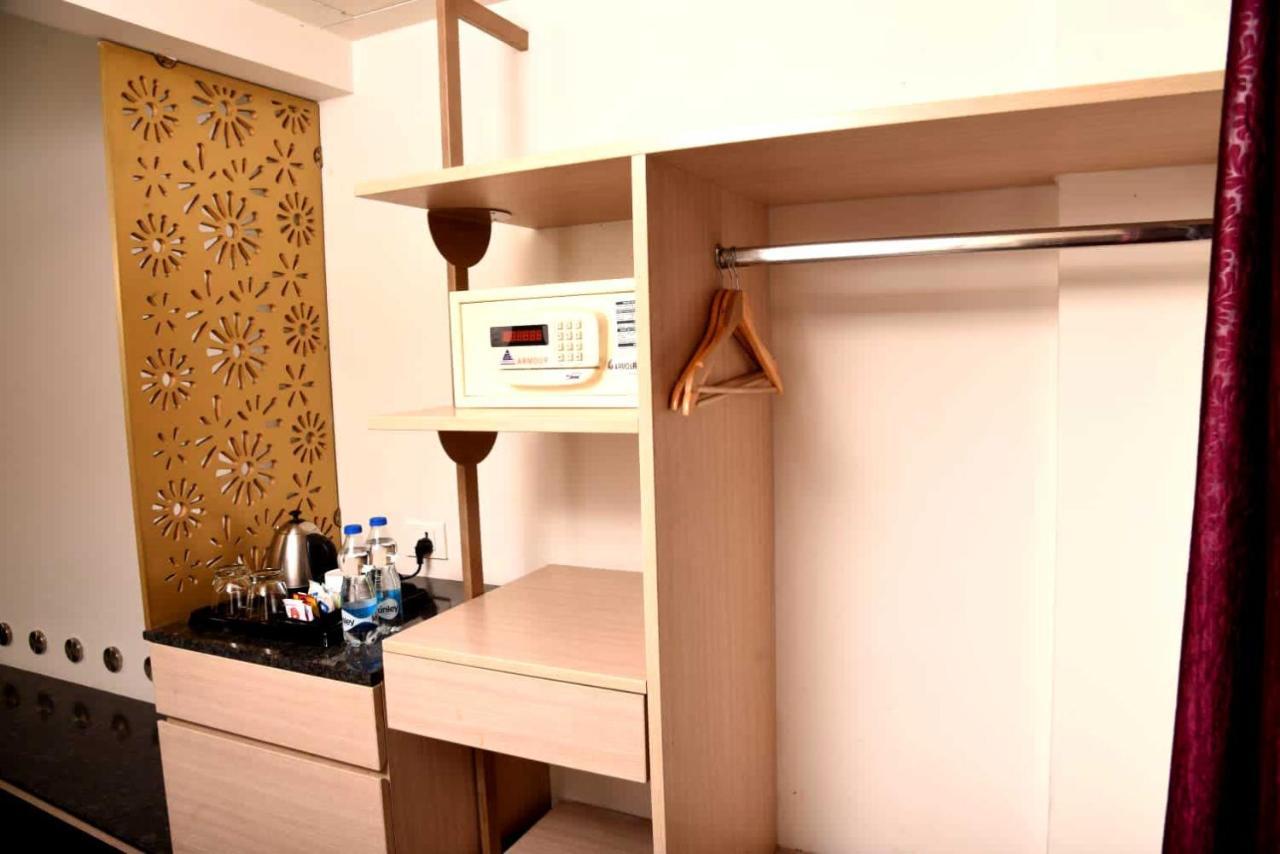 Hotel Sabareesh Park Madurai Extérieur photo